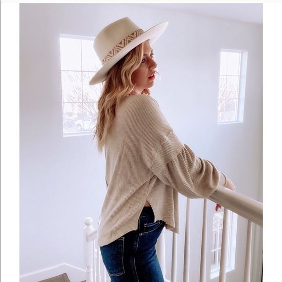 New Draping Ribbed Beige Bell Sleeve Henley Shirt Small - Picture 15 of 16